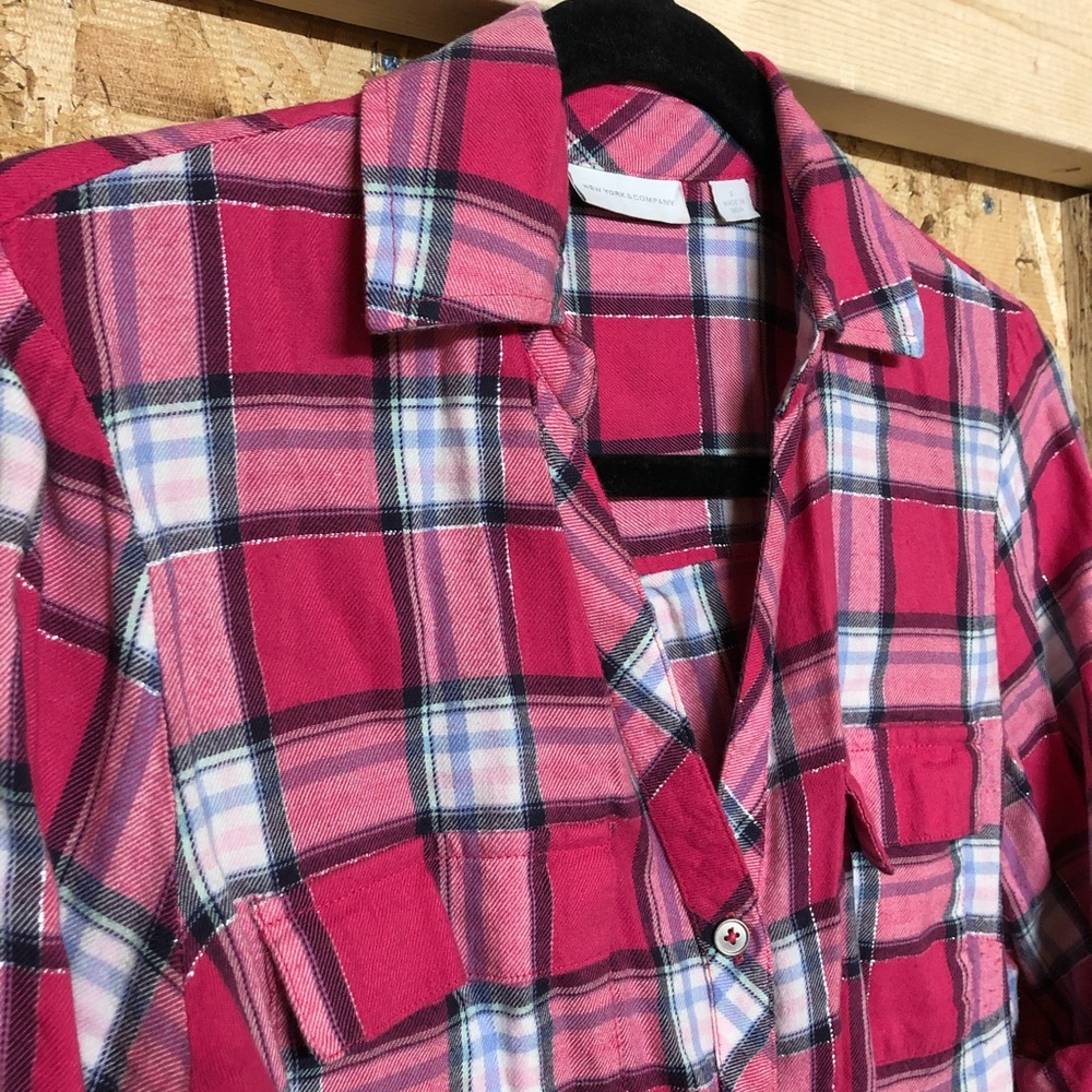 NY&C Pink Plaid V-Neck Button Down, SM